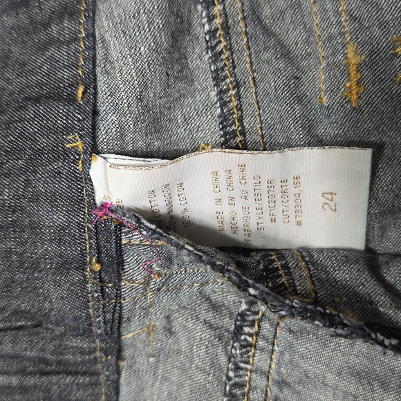 Baby Phat Dark Wash Denim Cargo Capris 44"×20" Been Altered Tagged As 24 - Picture 7 of 8